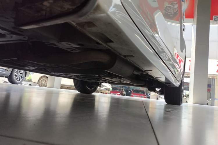 Used GAC Trumpchi M6 2021 PRO 270T Automatic Luxury Edition Left Side Sill