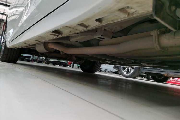 Used GAC Trumpchi M6 2021 270T DCT Prestige Edition (7-seater) Left Side Sill