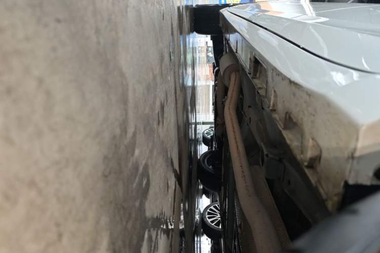 Used GAC Trumpchi M6 2021 270T DCT Prestige Edition (7-seater) Left Side Sill