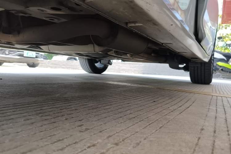 Used GAC Trumpchi M6 2021 270T DCT Prestige Edition (7 Seats) Left Side Sill