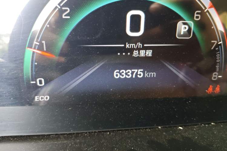 Used GAC Trumpchi M6 2021 PRO 270T DCT Luxury Edition Odometer Close Up