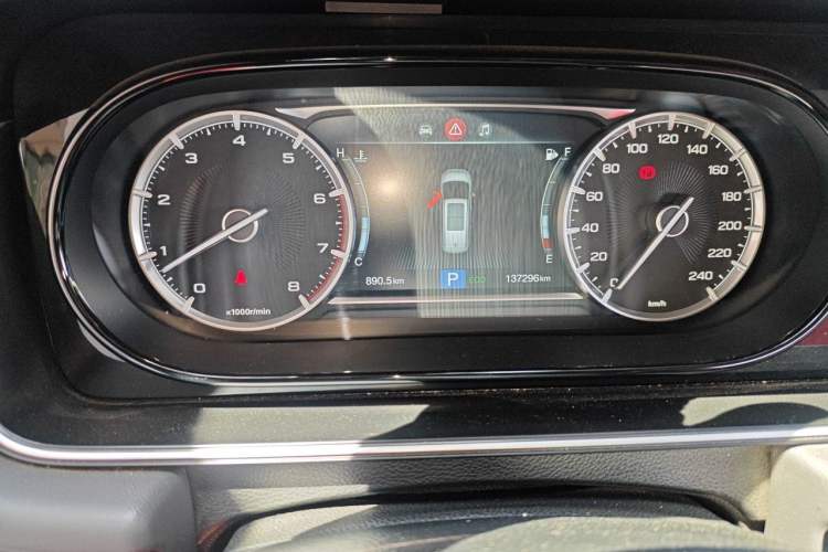 Used GAC Trumpchi M6 2021 270T DCT Luxury Edition (7 Seats) Odometer Close Up