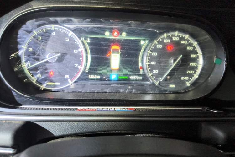 Used GAC Trumpchi M6 2021 270T DCT Luxury Edition (7 Seats) Odometer Close Up
