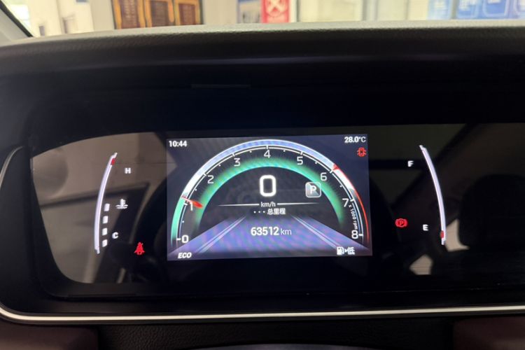 Used GAC Trumpchi M6 2021 PRO 270T DCT Luxury Edition Odometer Close Up