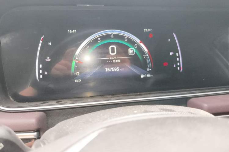 Used GAC Trumpchi M6 2021 PRO 270T DCT Elite Edition Odometer Close Up