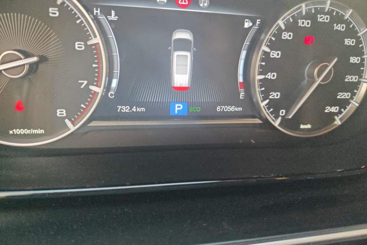 Used GAC Trumpchi M6 2021 270T DCT Luxury Edition (7 Seats) Odometer Close Up