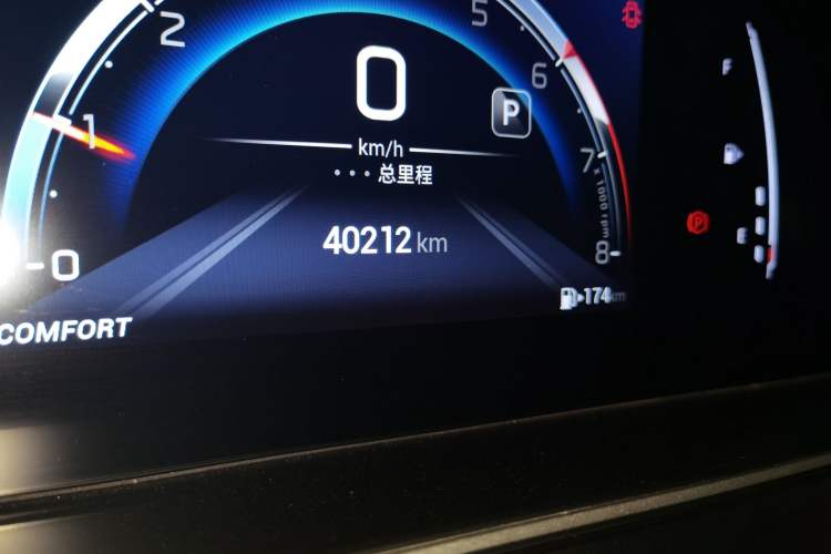 Used GAC Trumpchi M6 2021 PRO 270T DCT Luxury Edition Odometer Close Up