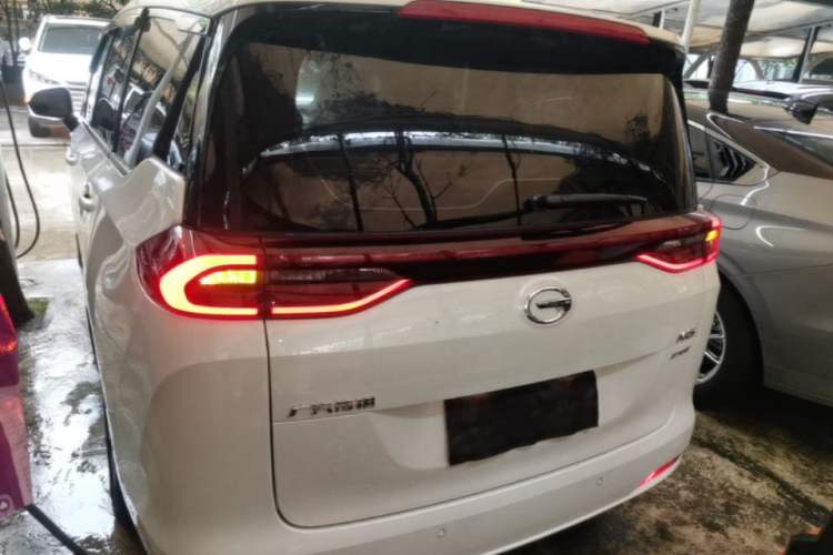 Used GAC Trumpchi M6 2021 270T DCT Elite Edition (7-seater) Rear