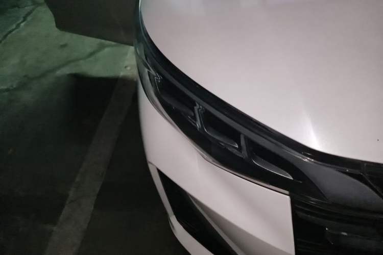 Used GAC Trumpchi M6 2021 PRO 270T DCT Luxury Edition Right Front Headlight