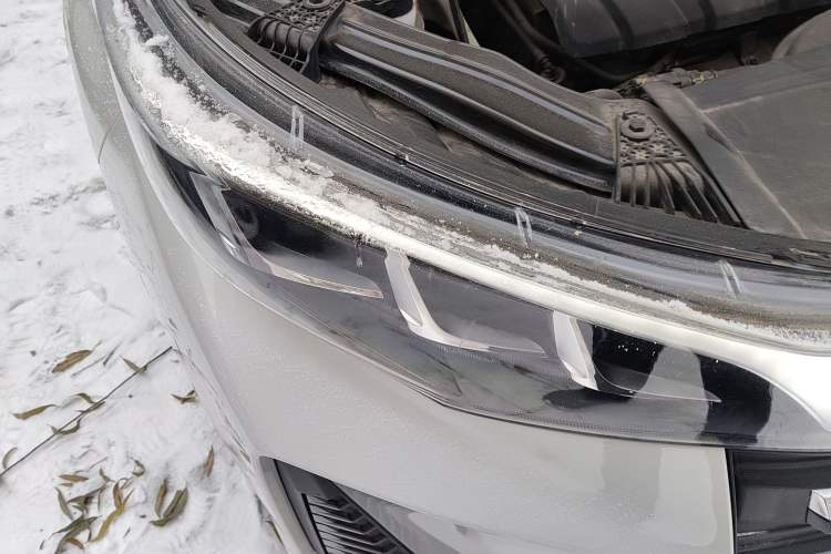Used GAC Trumpchi M6 2021 PRO 270T Automatic Luxury Edition Right Front Headlight