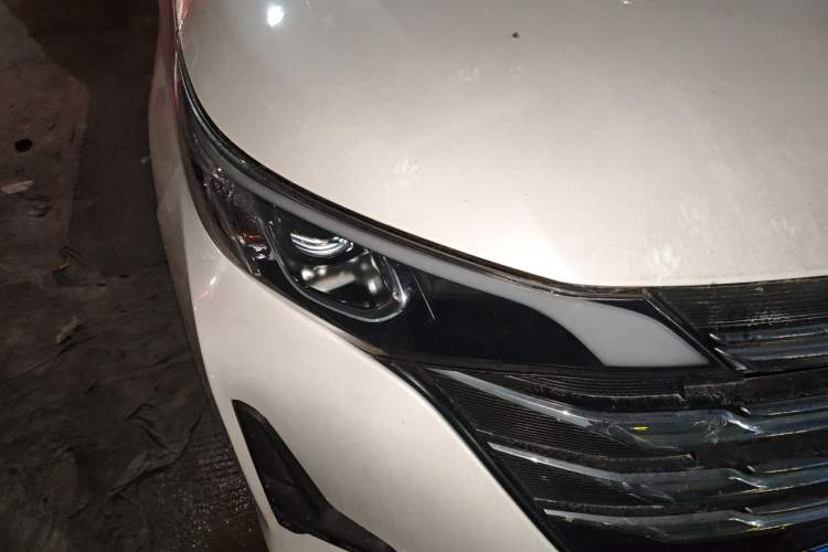 Used GAC Trumpchi M6 2021 270T DCT Luxury Edition (6 Seats) Right Front Headlight