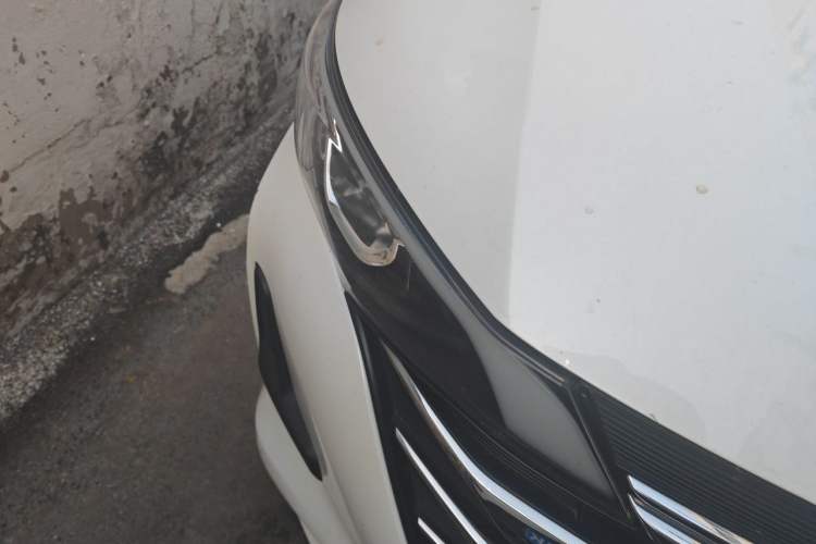 Used GAC Trumpchi M6 2021 270T DCT Luxury Edition (7 Seats) Right Front Headlight