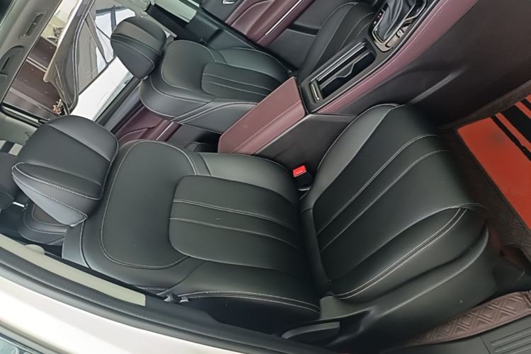 Used GAC Trumpchi M6 2021 PRO 270T Automatic Luxury Edition Right Front Seat