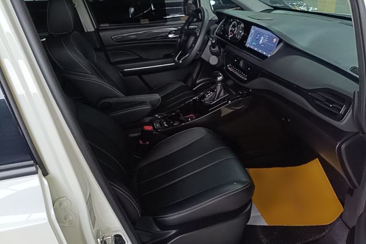 Used GAC Trumpchi M6 2021 270T DCT Luxury Edition (7 Seats) Right Front Seat