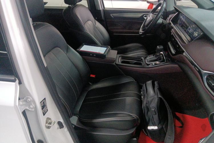 Used GAC Trumpchi M6 2021 PRO 270T DCT Luxury Edition Right Front Seat
