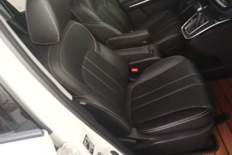 Used GAC Trumpchi M6 2021 270T DCT Luxury Edition (7 Seats) Right Front Seat