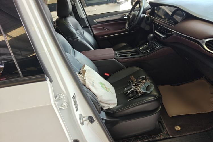 Used GAC Trumpchi M6 2021 PRO 270T DCT Luxury Edition Right Front Seat