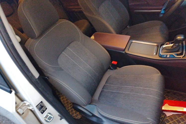 Used GAC Trumpchi M6 2021 PRO 270T DCT Elite Edition Right Front Seat