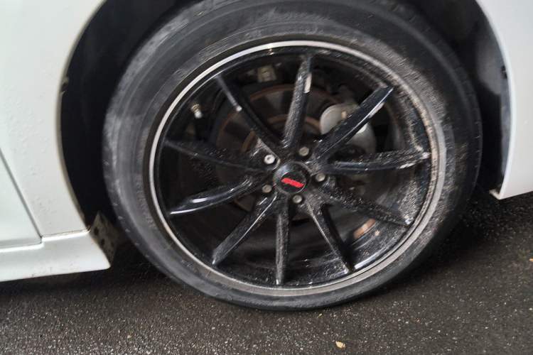 Used GAC Trumpchi M6 2021 270T DCT Luxury Edition (7 Seats) Right Front Wheel Hub