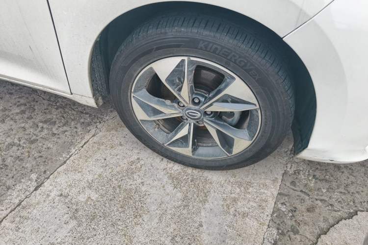 Used GAC Trumpchi M6 2021 PRO 270T DCT Luxury Edition Right Front Wheel Hub