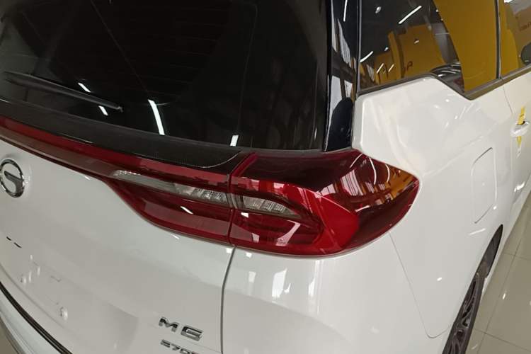 Used GAC Trumpchi M6 2021 270T DCT Luxury Edition (7 Seats) Right Rear Taillight