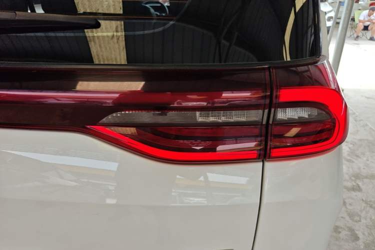 Used GAC Trumpchi M6 2021 PRO 270T DCT Luxury Edition Right Rear Taillight