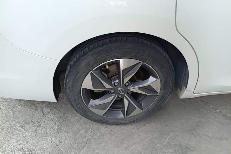 Used GAC Trumpchi M6 2021 PRO 270T DCT Luxury Edition Right Rear Wheel Hub
