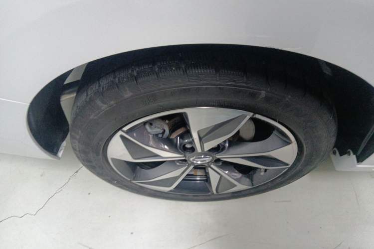 Used GAC Trumpchi M6 2021 PRO 270T DCT Luxury Edition Right Rear Wheel Hub