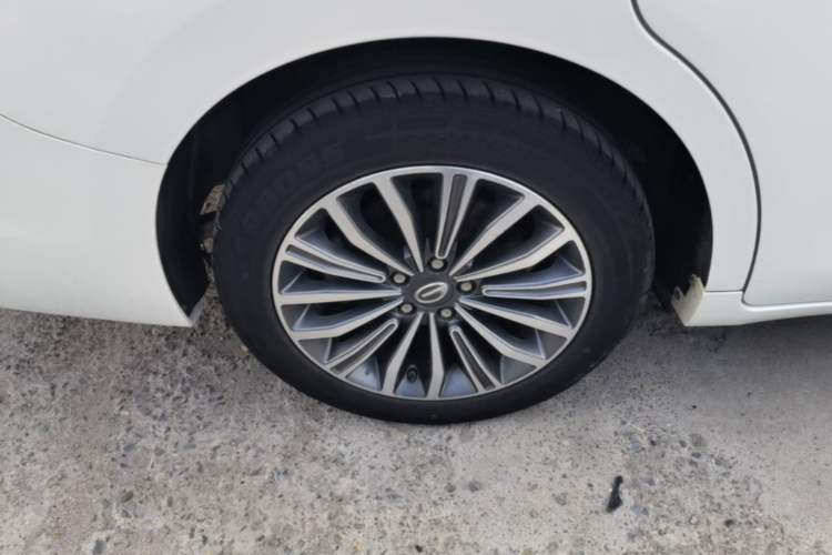 Used GAC Trumpchi M6 2021 270T DCT Luxury Edition (7-seater) Right Rear Wheel Hub