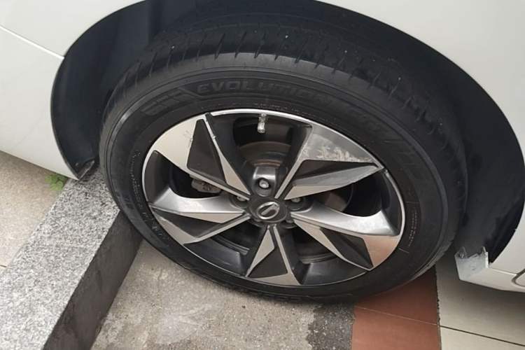 Used GAC Trumpchi M6 2021 PRO 270T DCT Luxury Edition Right Rear Wheel Hub