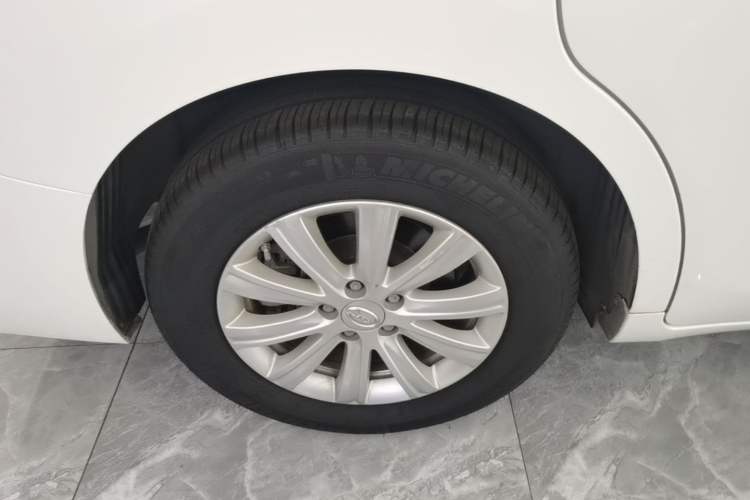 Used GAC Trumpchi M6 2021 270T DCT Luxury Edition (7 Seats) Right Rear Wheel Hub