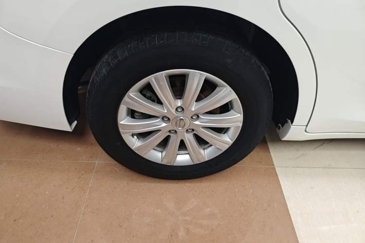 Used GAC Trumpchi M6 2021 PRO 270T Automatic Luxury Edition Right Rear Wheel Hub