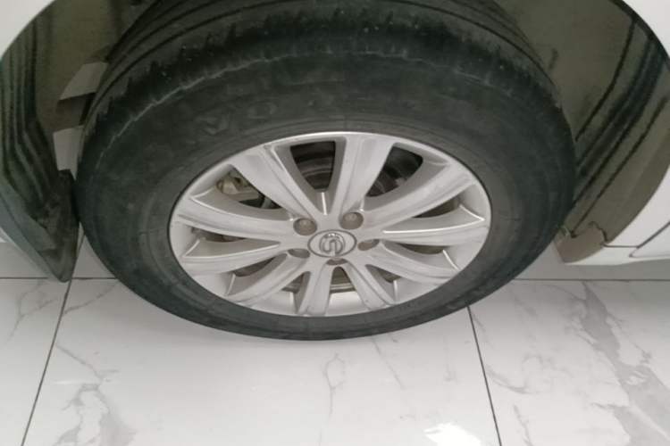 Used GAC Trumpchi M6 2021 270T Manual Elite Edition (7-seater) Right Rear Wheel Hub
