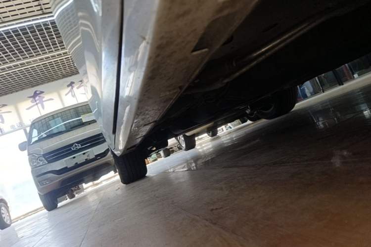 Used GAC Trumpchi M6 2021 270T DCT Elite Edition (7-seater) Right Side Sill