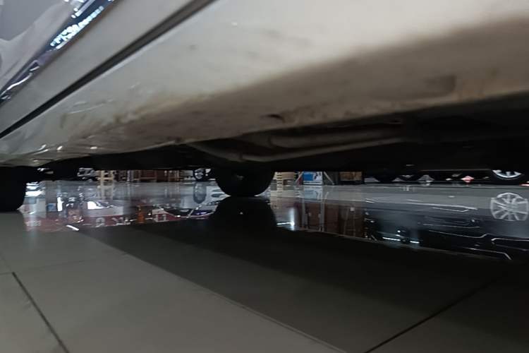 Used GAC Trumpchi M6 2021 270T DCT Luxury Edition (6-seater) Right Side Sill