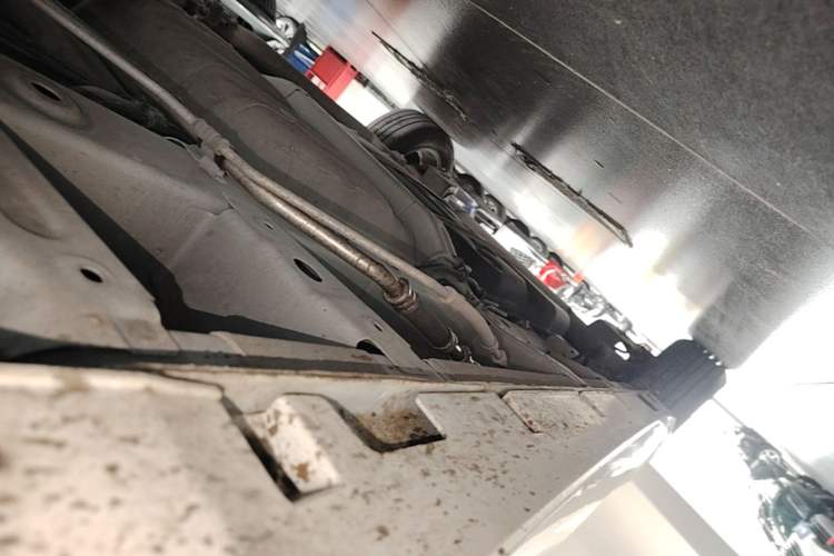 Used GAC Trumpchi M6 2021 270T Manual Elite Edition (7-seater) Right Side Sill