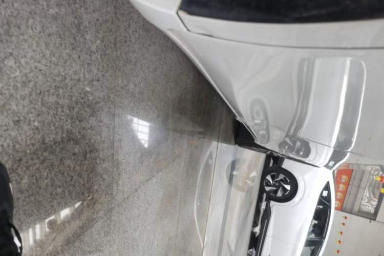 Used GAC Trumpchi M6 2021 270T DCT Luxury Edition (7-seater) Right Side Sill