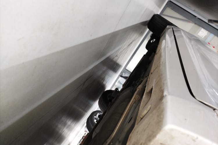 Used GAC Trumpchi M6 2021 PRO 270T Automatic Luxury Edition Right Side Sill