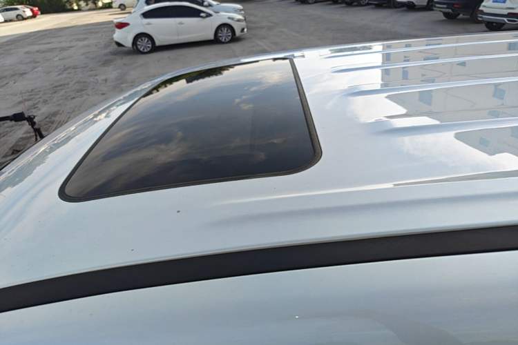 Used GAC Trumpchi M6 2021 PRO 270T Automatic Luxury Edition Roof