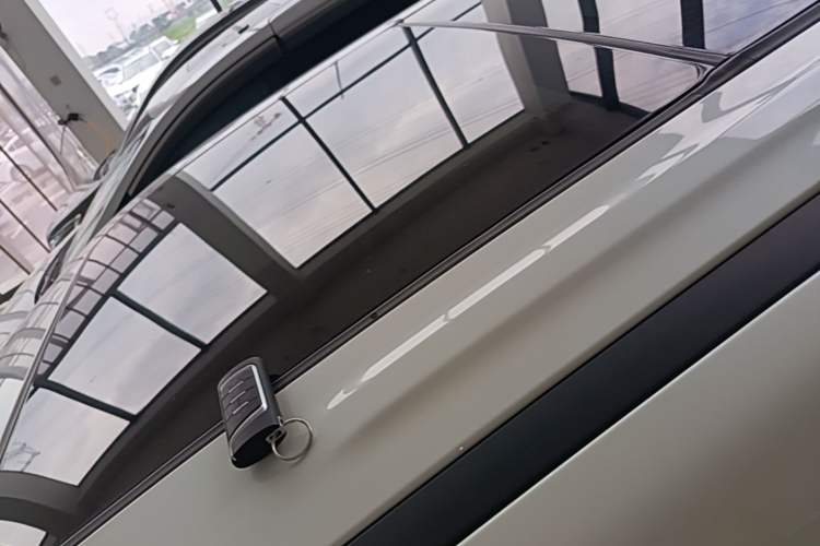 Used GAC Trumpchi M6 2021 PRO 270T Automatic Luxury Edition Roof