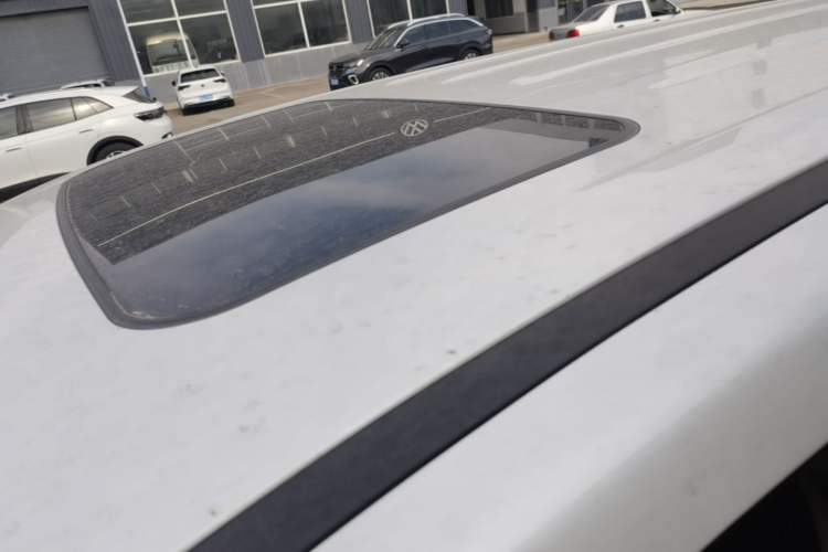 Used GAC Trumpchi M6 2021 PRO 270T DCT Elite Edition Roof