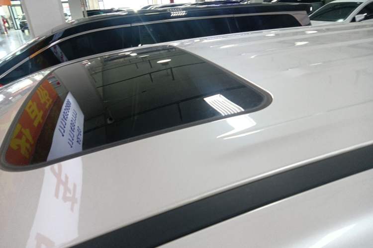 Used GAC Trumpchi M6 2021 PRO 270T DCT Luxury Edition Roof