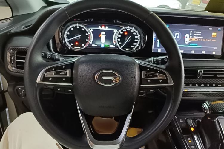 Used GAC Trumpchi M6 2021 270T DCT Luxury Edition (7 Seats) Steering Wheel