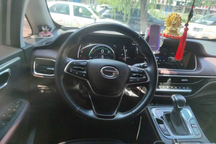 Used GAC Trumpchi M6 2021 PRO 270T DCT Luxury Edition Steering Wheel