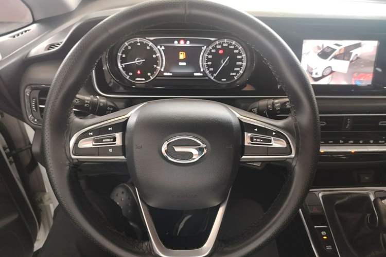 Used GAC Trumpchi M6 2021 270T Manual Elite Edition (7-seater) Steering Wheel