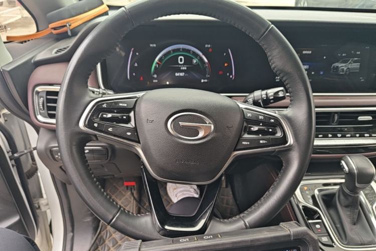 Used GAC Trumpchi M6 2021 PRO 270T DCT Elite Edition Steering Wheel