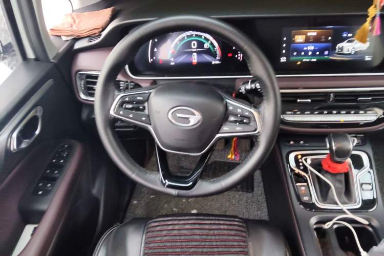 Used GAC Trumpchi M6 2021 PRO 270T Automatic Luxury Edition Steering Wheel