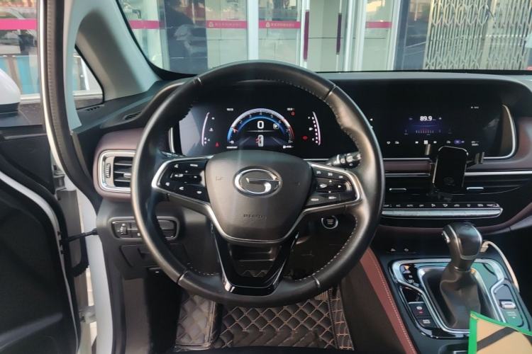Used GAC Trumpchi M6 2021 PRO 270T Automatic Luxury Edition Steering Wheel