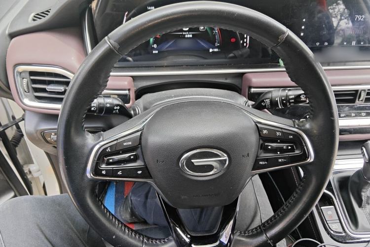 Used GAC Trumpchi M6 2021 270T DCT Luxury Edition (7 Seats) Steering Wheel