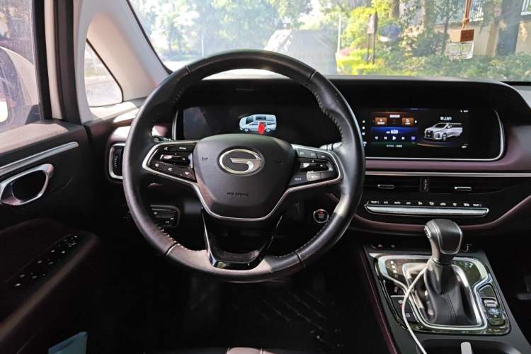 Used GAC Trumpchi M6 2021 PRO 270T DCT Luxury Edition Steering Wheel